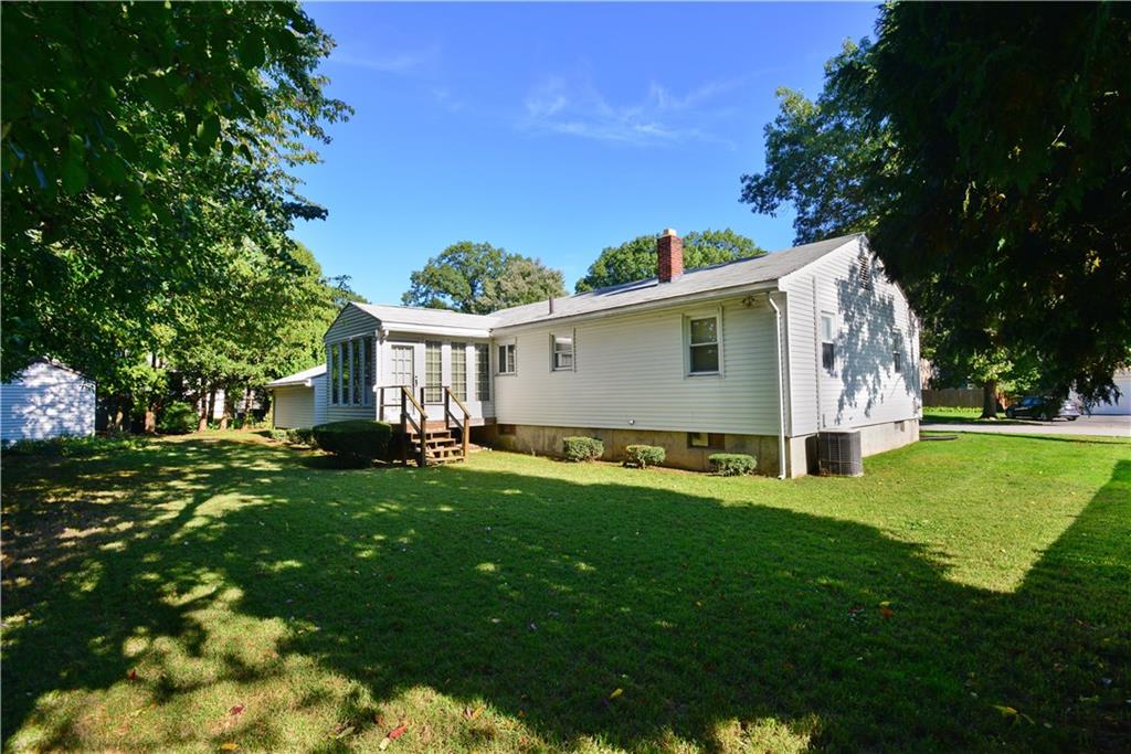 18 Birchwood Drive, North Providence, RI 02904 MLS 1206614 Lila Delman