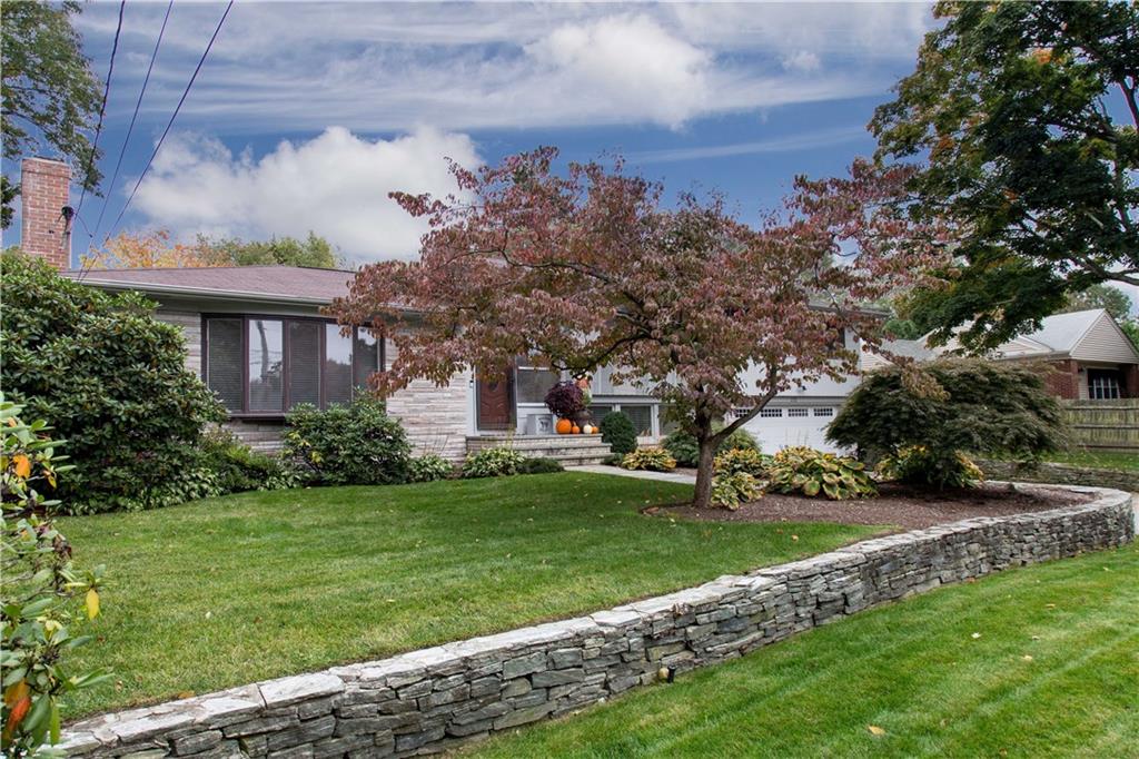 222 Meshanticut Valley Parkway, Cranston, RI 02920 MLS 1206880