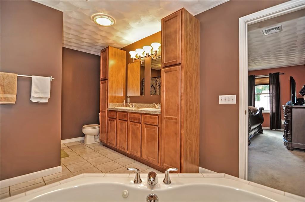 31 West River Parkway, North Providence, RI 02904 MLS 1206997 Lila