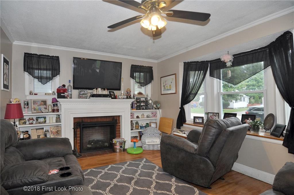 34 Pinecrest Drive, Pawtucket, RI 02861 MLS 1207064 Lila Delman