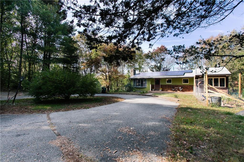 4689 Flat River Road, Coventry