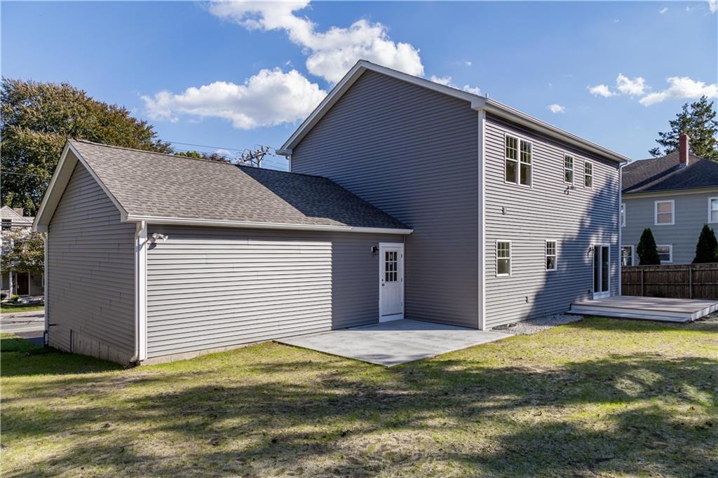 229 Narragansett Parkway, Warwick, RI 02888 MLS 1207405 Lila Delman