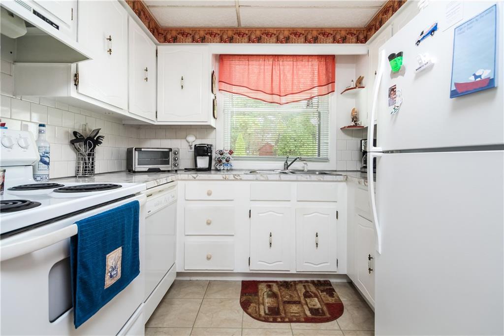 73 Kingsland Court, Unit4c, Charlestown, RI 02813 MLS 1209476