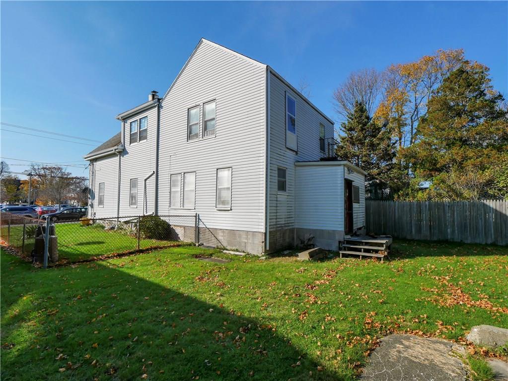 36 Friendship Street Street, Newport, RI 02840 MLS 1209509 Lila Delman