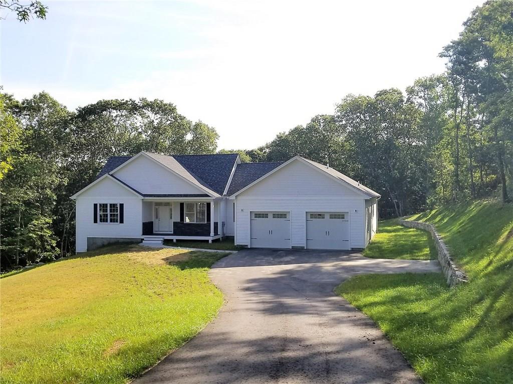 31 Hickory Lane, Westerly