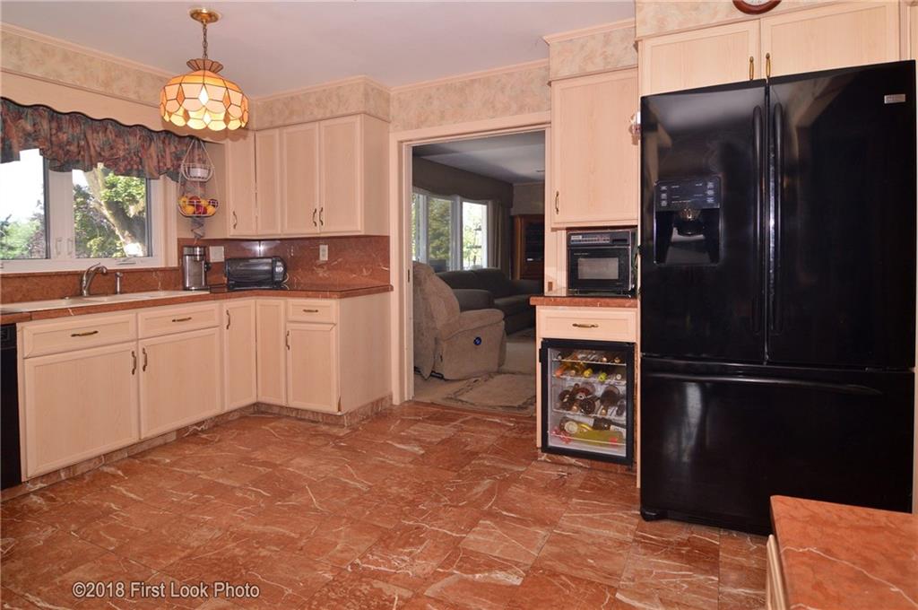 25 Ashby Street, Johnston, RI 02919 MLS 1210313 Lila Delman