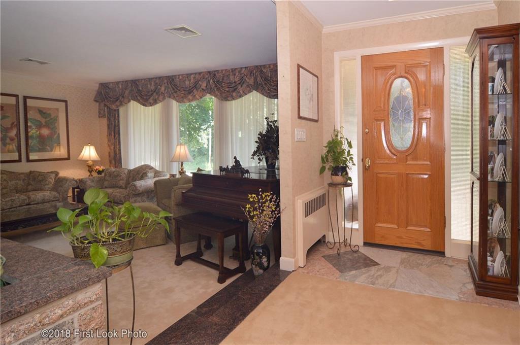 25 Ashby Street, Johnston, RI 02919 MLS 1210313 Lila Delman