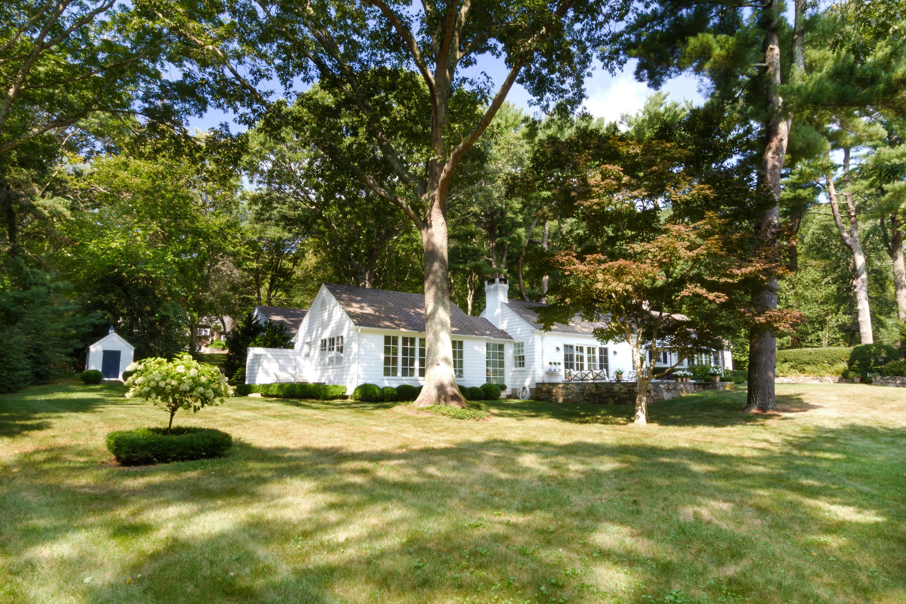 “STONEHEDGE COTTAGE” SELLS FOR $1.675M, MARKING  SECOND HIGHEST SALE IN SAUNDERSTOWN YEAR-TO-DATE*