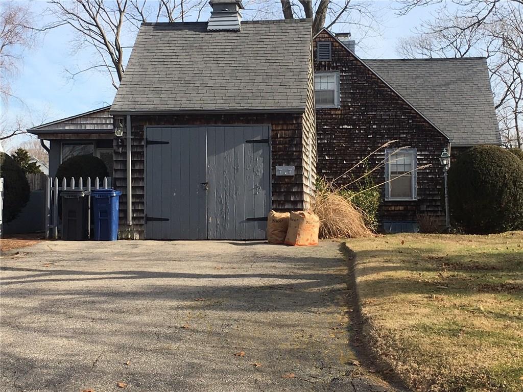 499 Squantum Drive, Warwick, RI 02888 MLS 1212334 Lila Delman