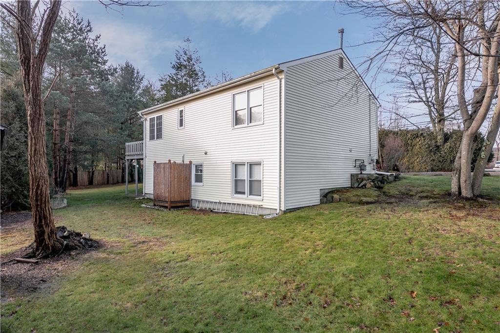 1001 Boston Neck Road, Narragansett