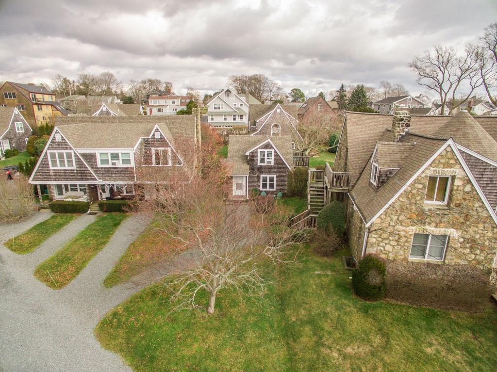 152 Tuckerman Avenue, Unitb12, Middletown, RI 02842 MLS 1212657