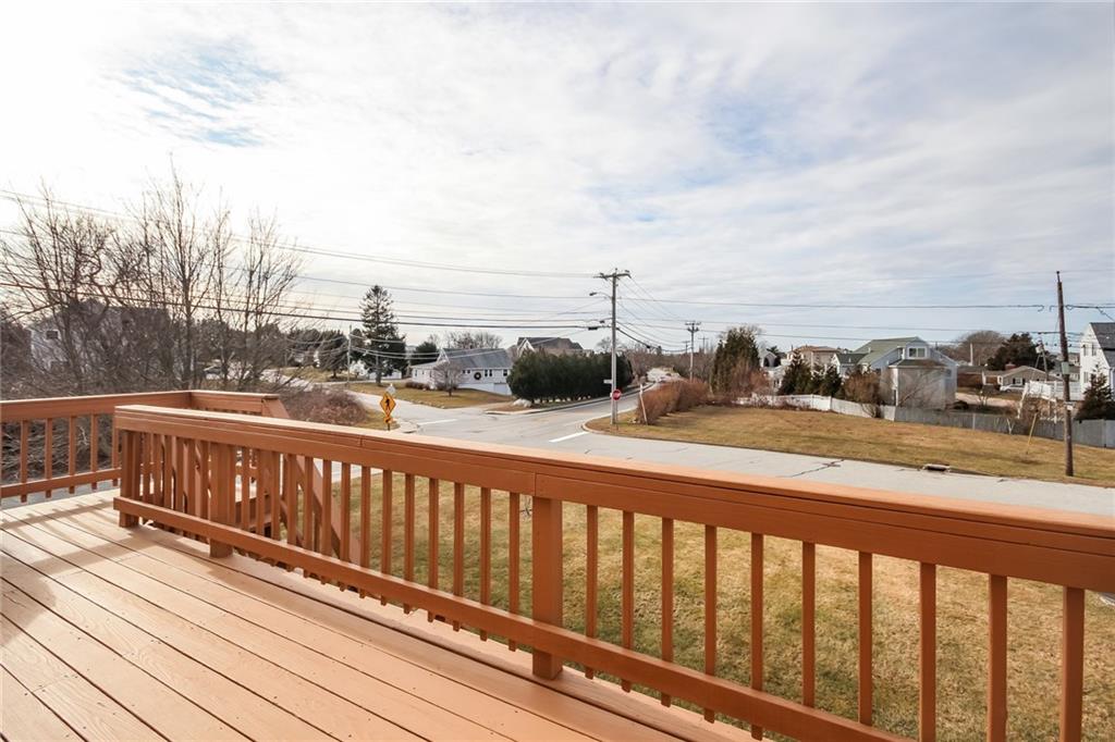 25 Sand Hill Cove Road, Narragansett