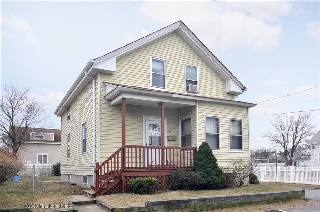 83 Woodward Avenue, East Providence