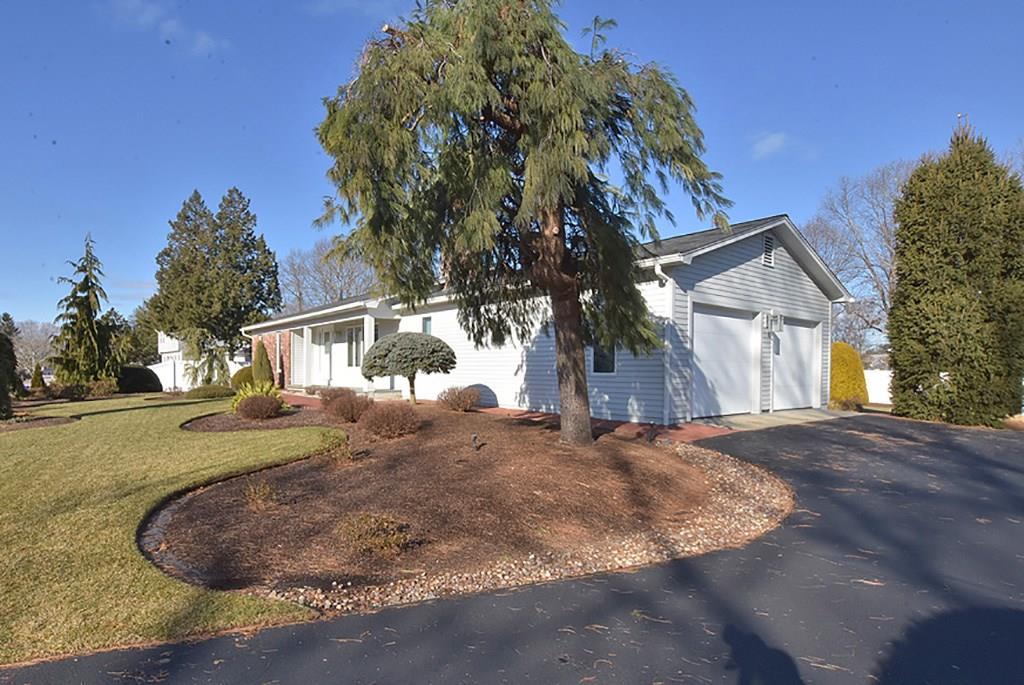 50 Sweet Briar Lane, West Warwick, RI 02893 MLS 1213272 Lila Delman