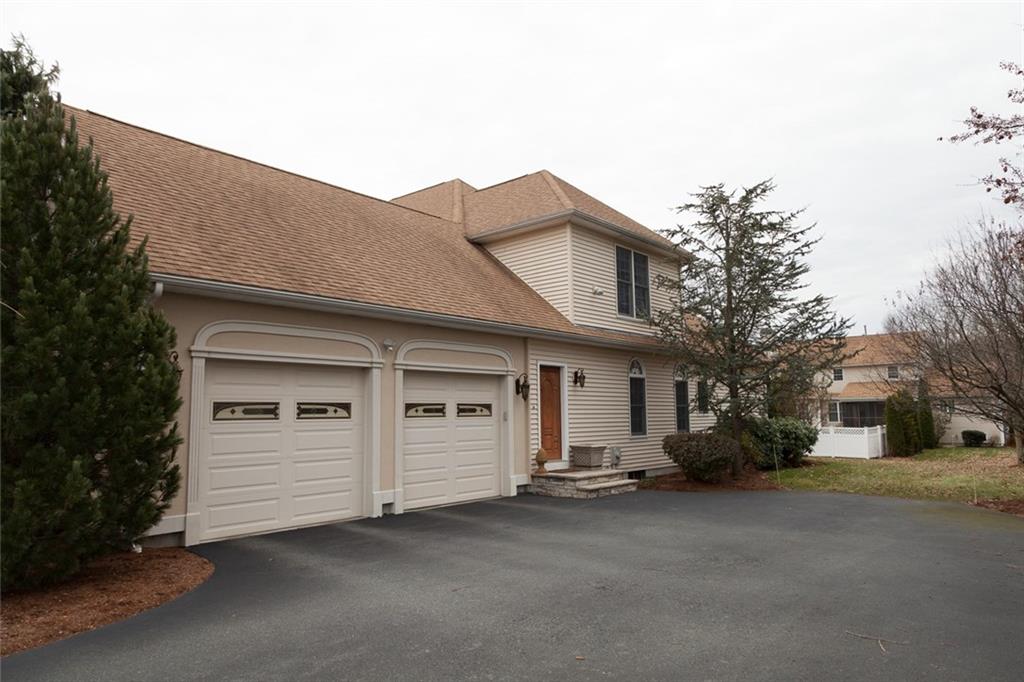 50 Bluebird Lane, Cranston