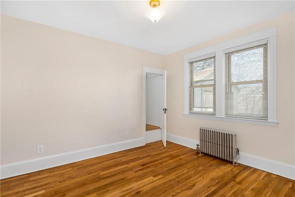 111 Edgemere Road, Pawtucket