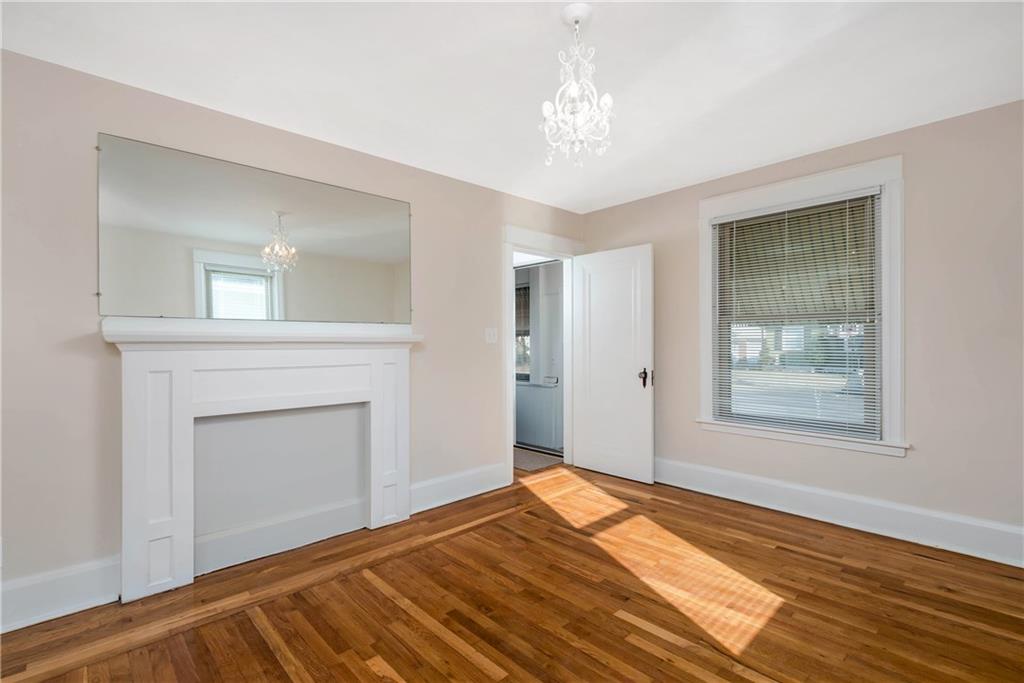 111 Edgemere Road, Pawtucket