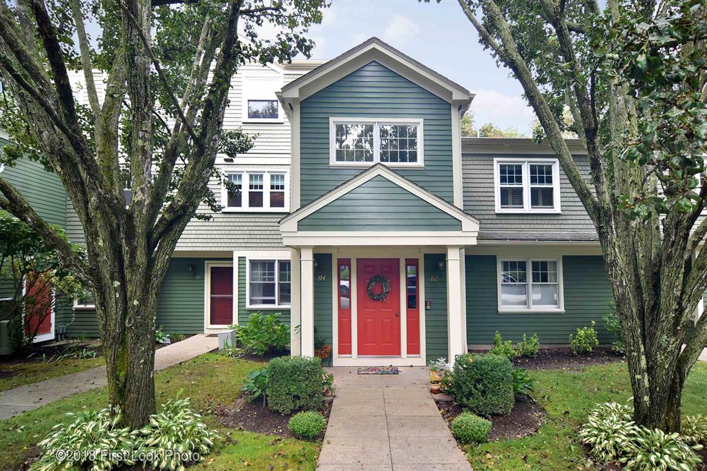 4 D Bristol Woods Drive, Bristol, RI 02809 MLS 1214447 Lila Delman
