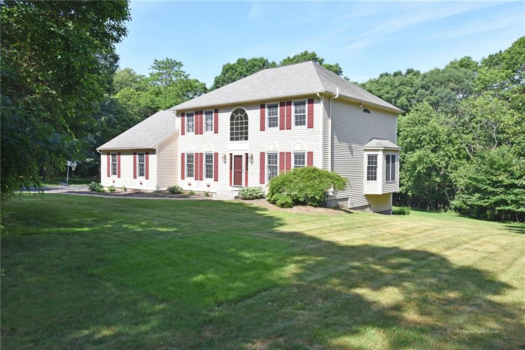 324 White Horn Drive, South Kingstown