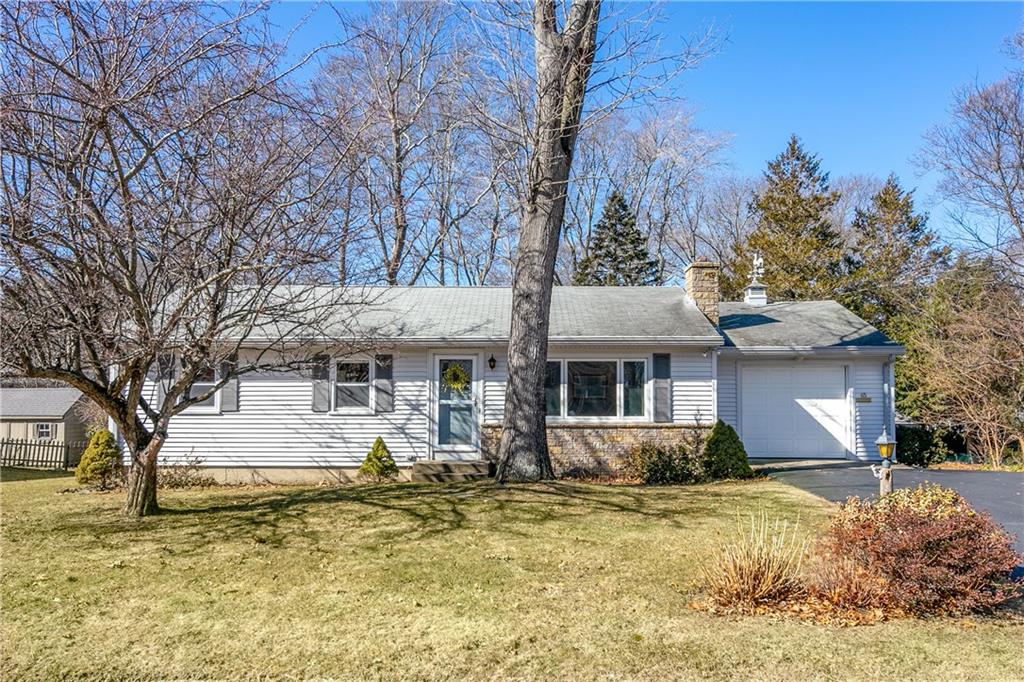 65 Bayberry Lane, East Greenwich, RI 02818 MLS 1214904 Lila Delman