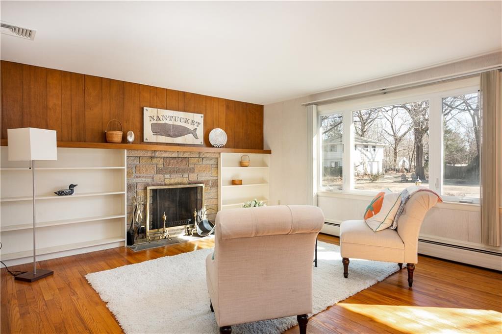 65 Bayberry Lane, East Greenwich, RI 02818 MLS 1214904 Lila Delman