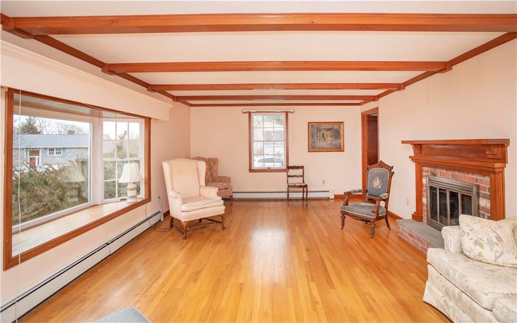 74 Ethel Drive, Portsmouth, RI 02871 MLS 1214947 Lila Delman