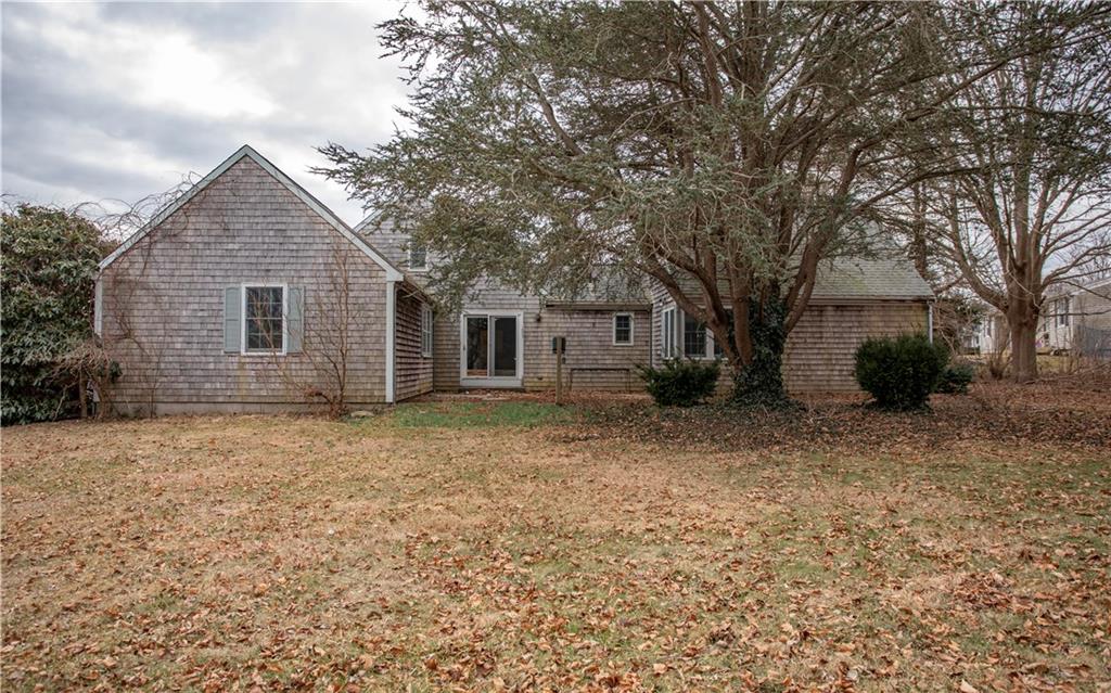 74 Ethel Drive, Portsmouth, RI 02871 MLS 1214947 Lila Delman