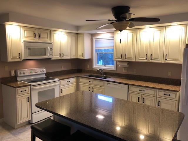 28 Bow And Arrow Trail S, South Kingstown