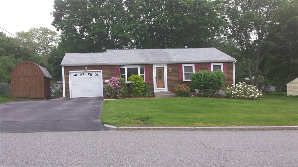 81 Bayberry Road, Woonsocket