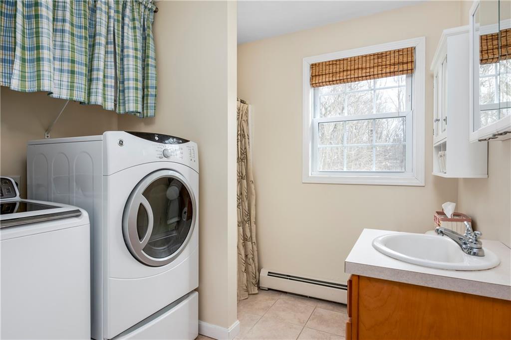 1575 Diamond Hill Road, Cumberland, RI 02864 MLS 1215988 Lila Delman