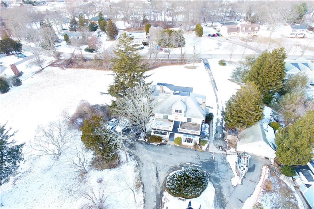 680 Windwood Drive, Tiverton