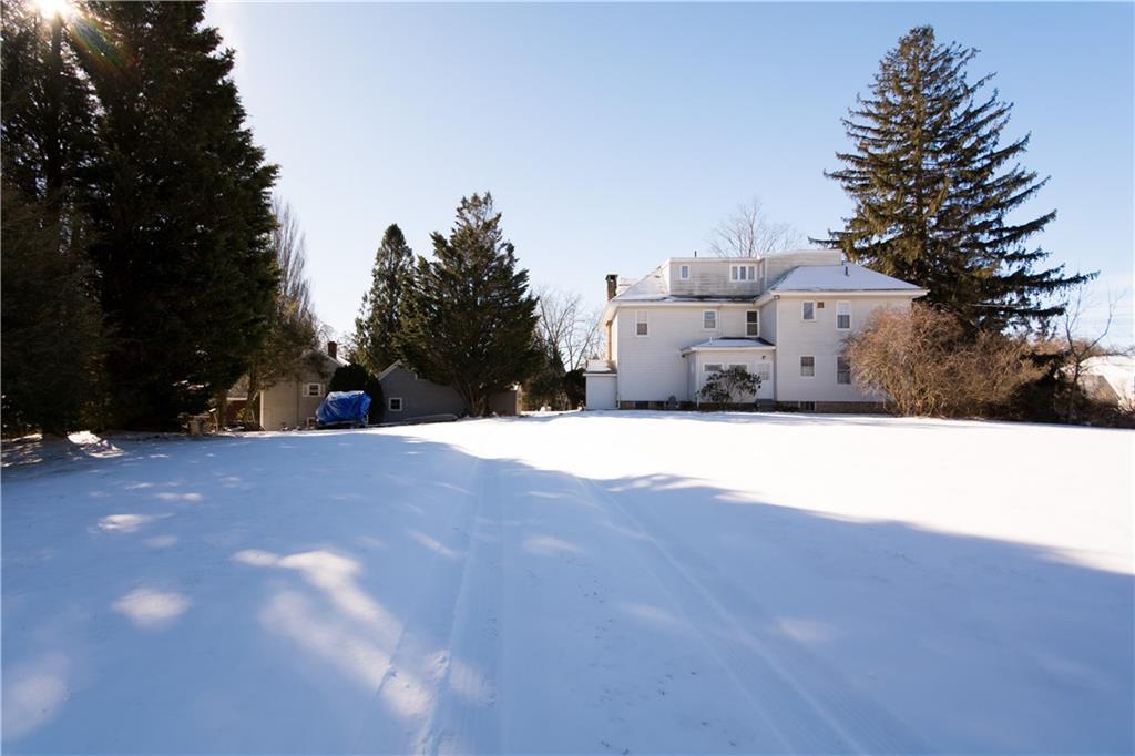 680 Windwood Drive, Tiverton