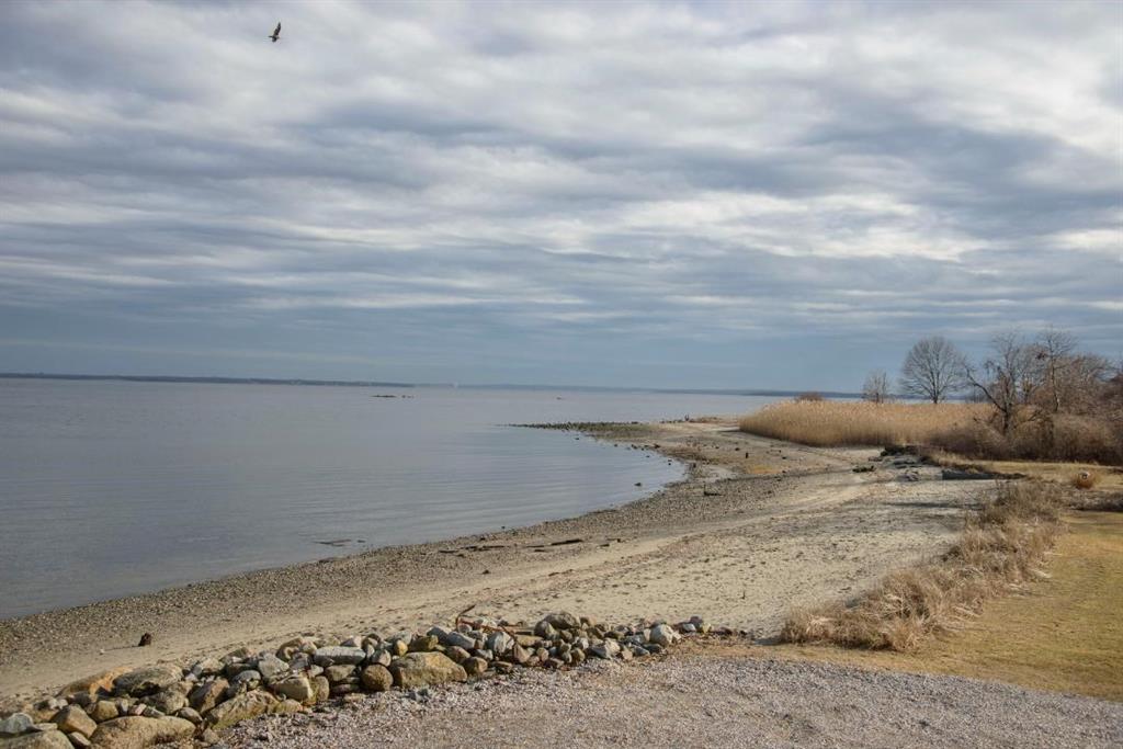 6 Longmeadow Avenue, Warwick, RI 02889 MLS 1216361 Lila Delman