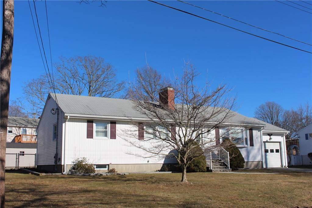 6 Smithfield Drive, Middletown, RI 02842 MLS 1216430 Lila Delman
