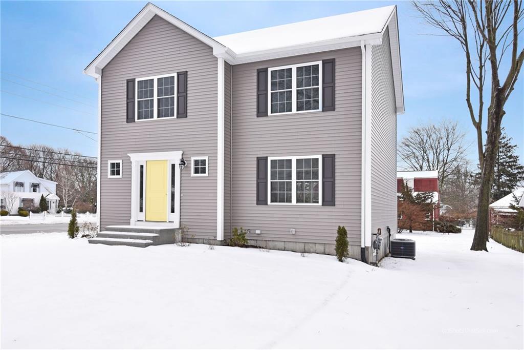 118 Lakedell Drive, Warwick, RI 02818 MLS 1216445 Lila Delman