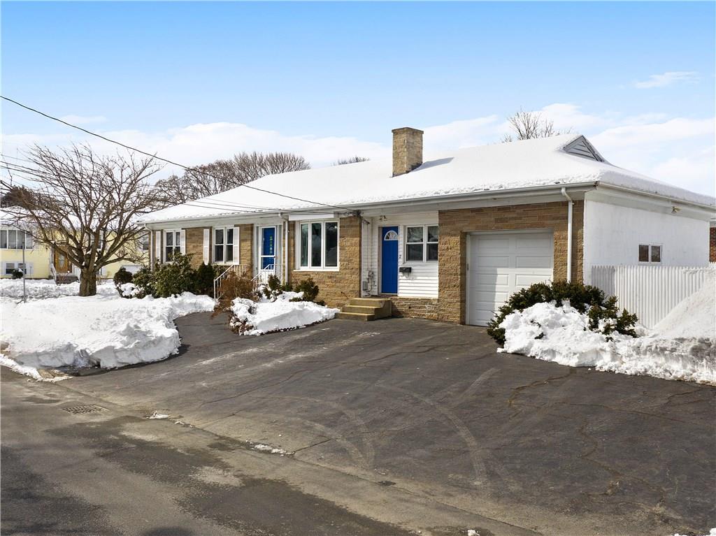 2 Hillcrest Avenue, Johnston
