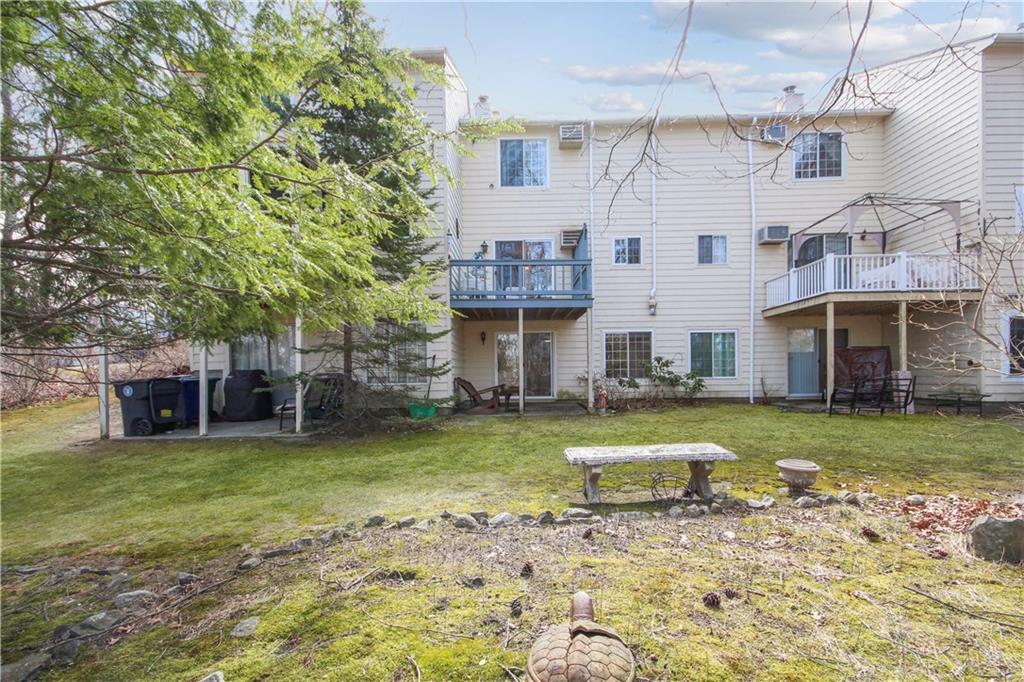 37 - Eagle Eagle Run, Unit#c, Warwick