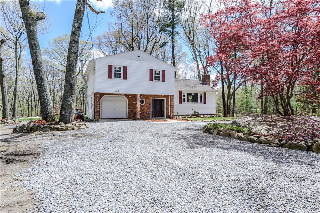 65 Brook Hill Road, Glocester