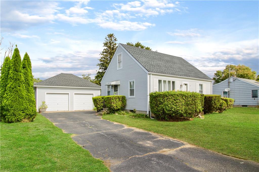 13 Champlin Drive, Westerly, RI 02891 MLS 1218867 Lila Delman