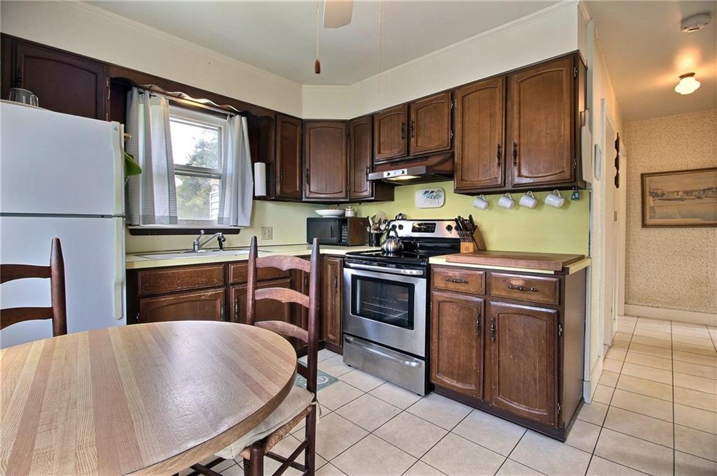 13 Champlin Drive, Westerly, RI 02891 MLS 1218867 Lila Delman