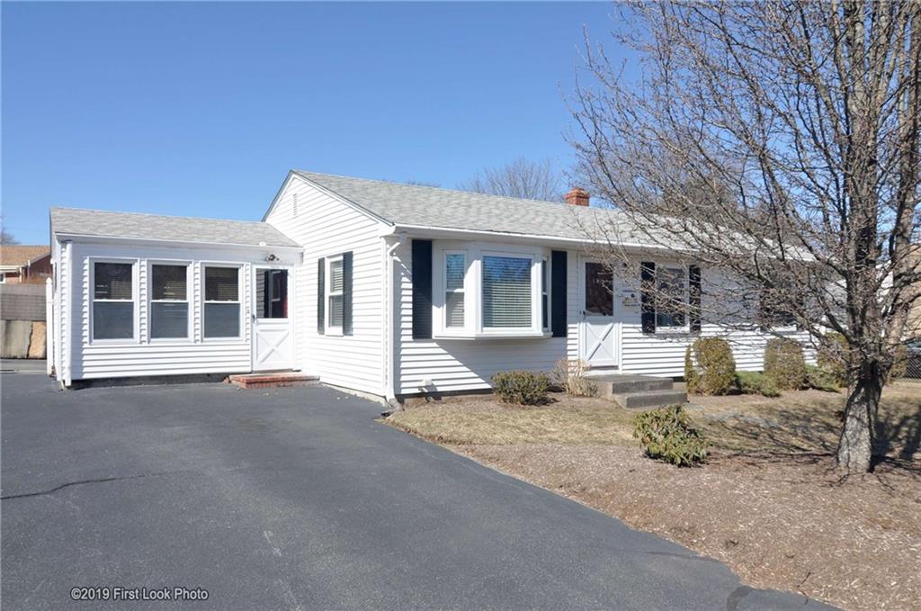 12 Vista Drive, Lincoln, RI 02865 MLS 1218908 Lila Delman