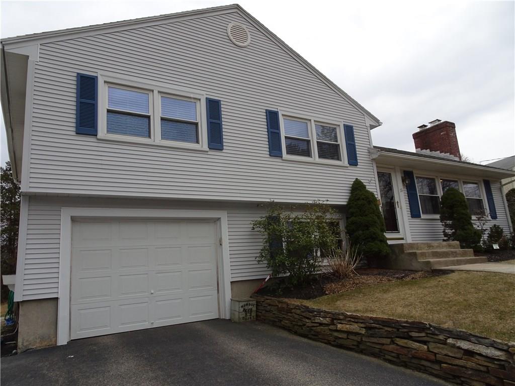 15 Whitewood Drive, Cranston, RI 02920 MLS 1218930 Lila Delman