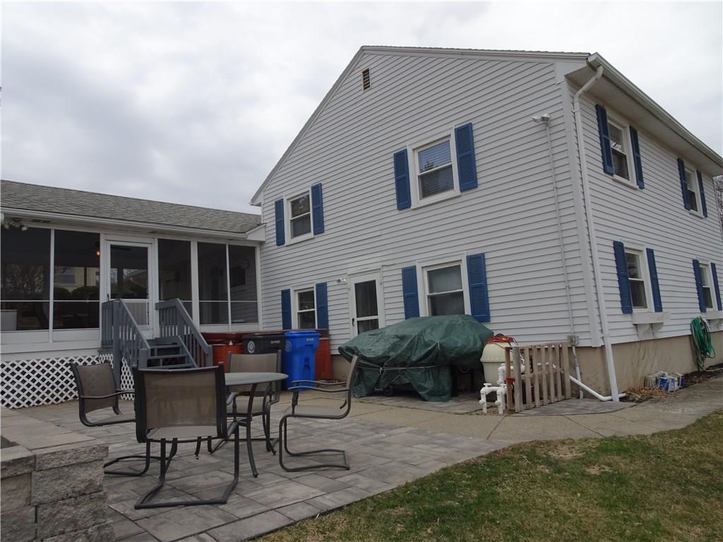 15 Whitewood Drive, Cranston, RI 02920 MLS 1218930 Lila Delman