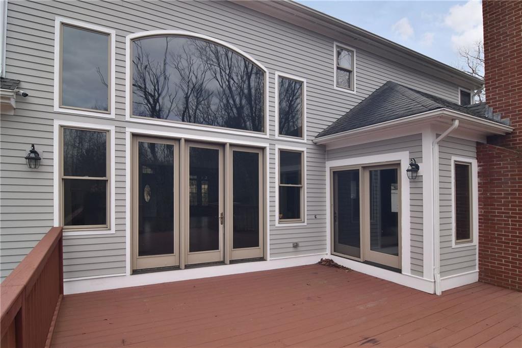 330 Woodward Avenue, Seekonk