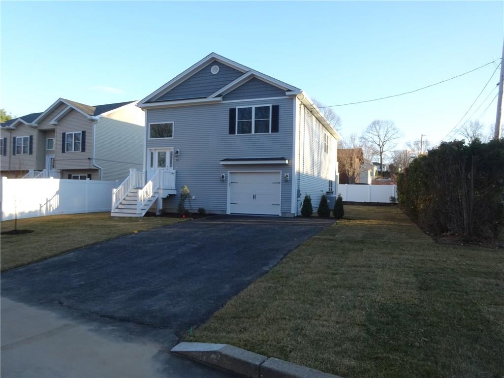 82 Felicia Drive, Cranston