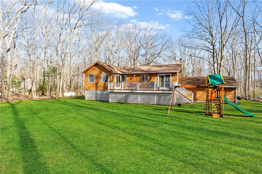 142 Hundred Acre Pond Road, South Kingstown