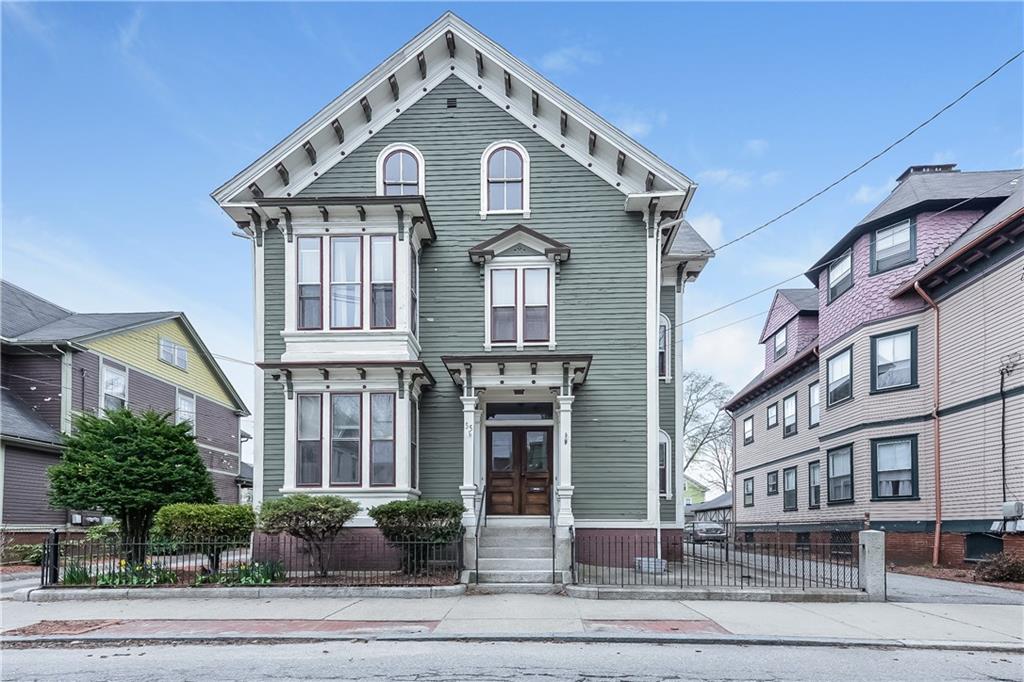 55 Bainbridge Avenue Providence Ri 02909 Mls 1221058 Lila Delman