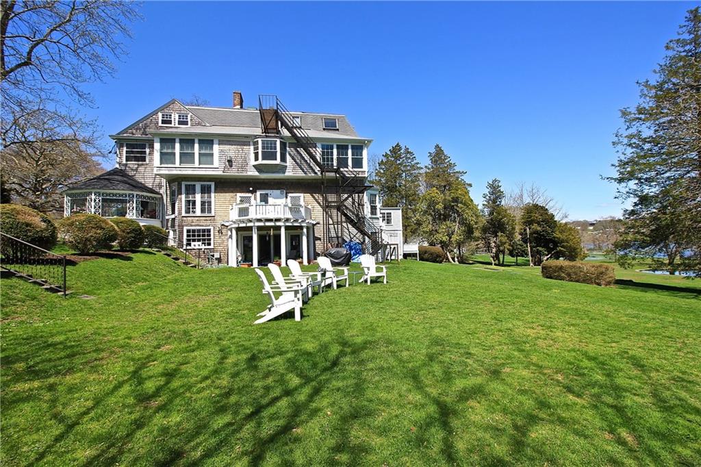 44 Bliss Mine Road, Unit9, Middletown, RI 02842 MLS 1221177 Lila