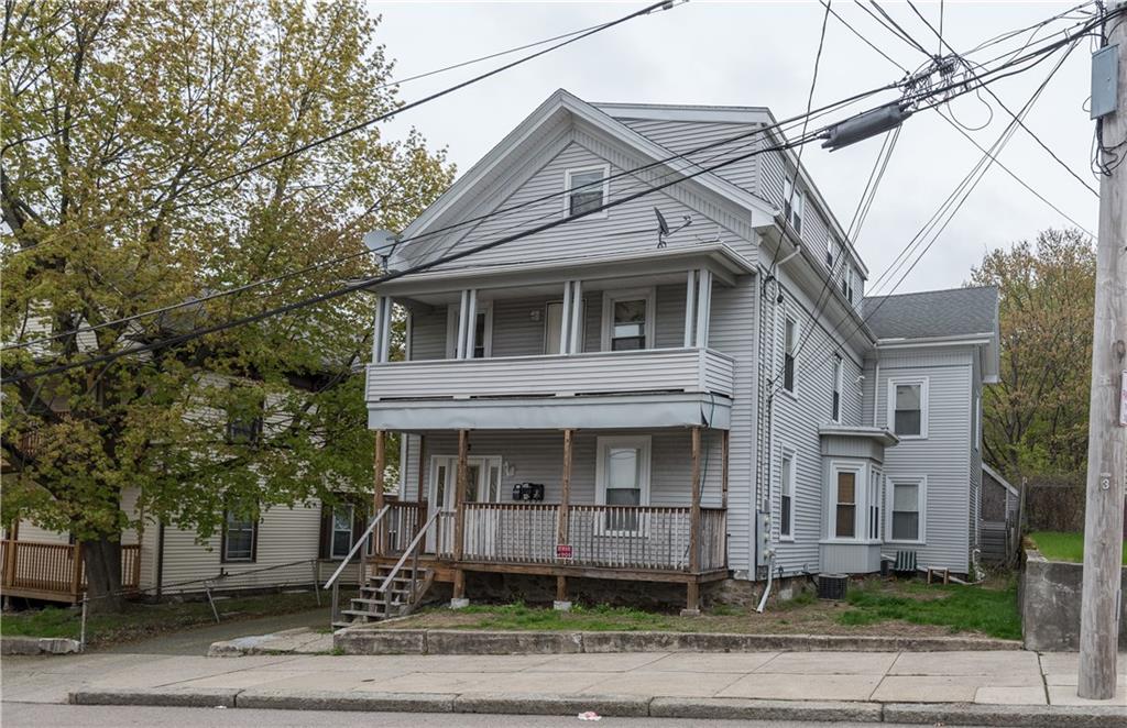 32 Grove Street, Woonsocket