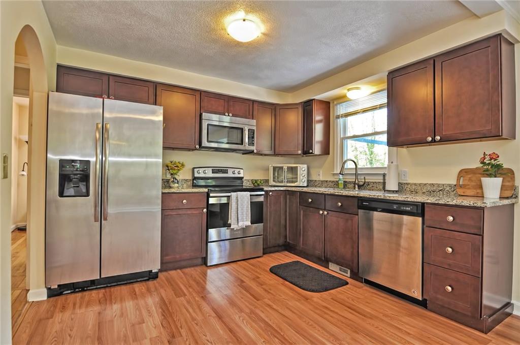 420 Road, North Kingstown, RI 02852 MLS 1222593 Lila Delman